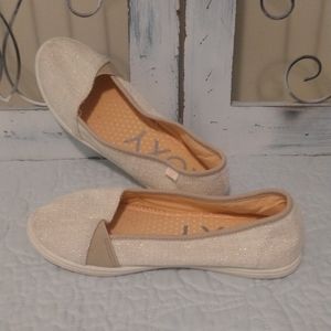 Roxy slip on sneakers